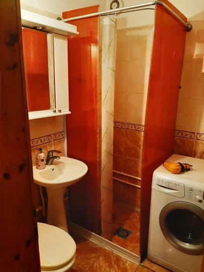 Privatni Smestaj Dobri Dobrosin エクステリア 写真